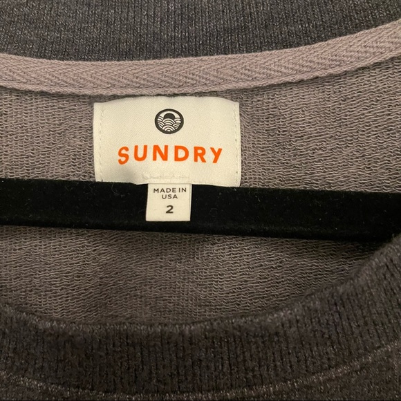 SUNDRY Womens grey red heart print embroidered pullover sweatshirt top sweater S - Picture 3 of 5